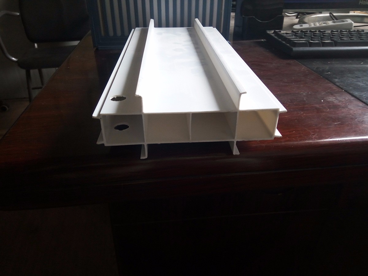 威海立面拉缝板 (1)150MM宽拉缝板